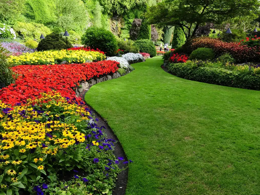 Flowerbed Installation 222